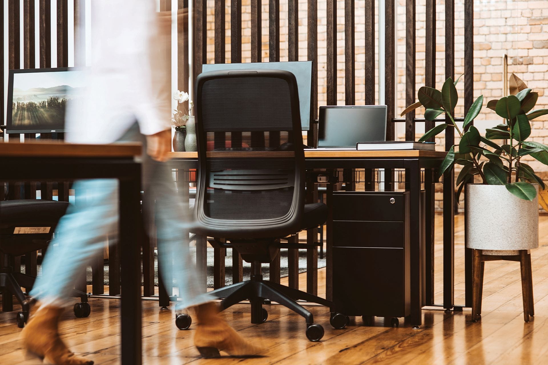 A fresh start: How to monitor office supplies efficiently in 2025